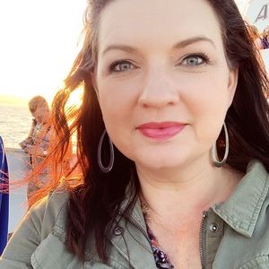 Meet your Posher, Kelli